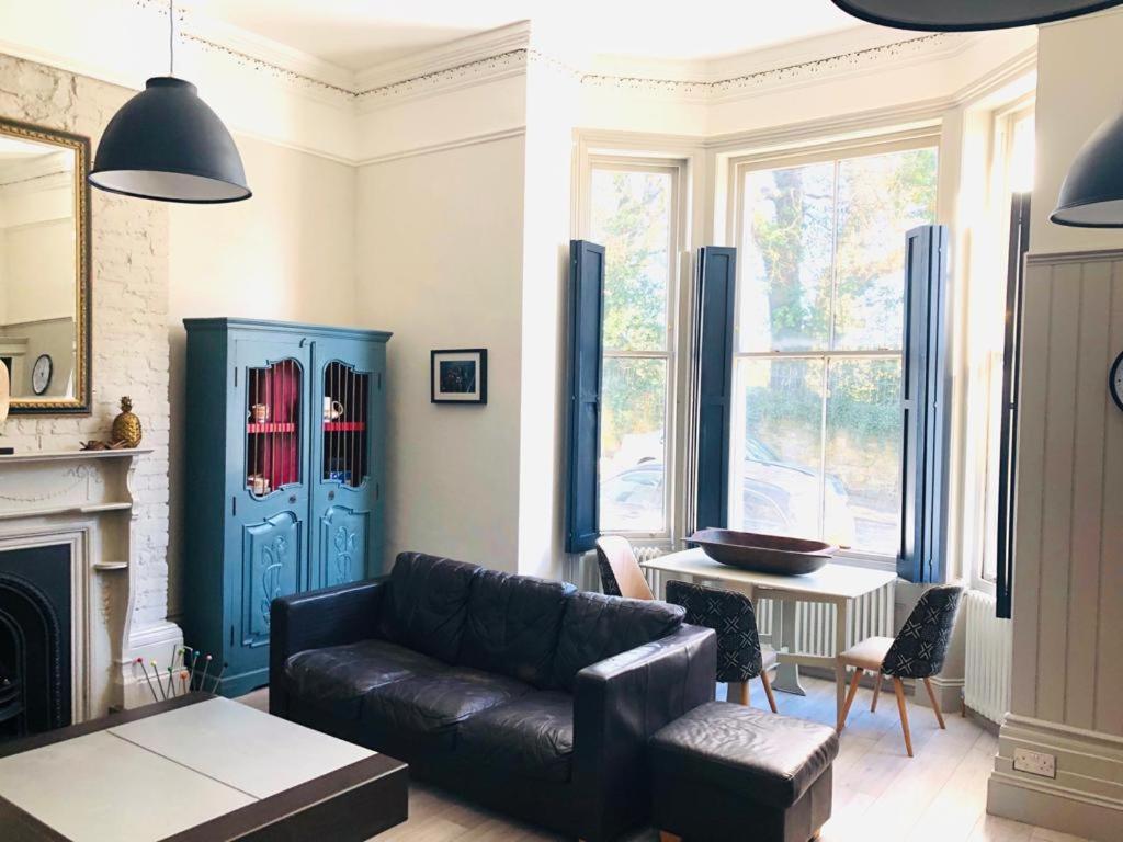 Seaside Escape - Gorgeous 2 Bed Apartment In St-Leonards-On-Sea Hastings Ngoại thất bức ảnh