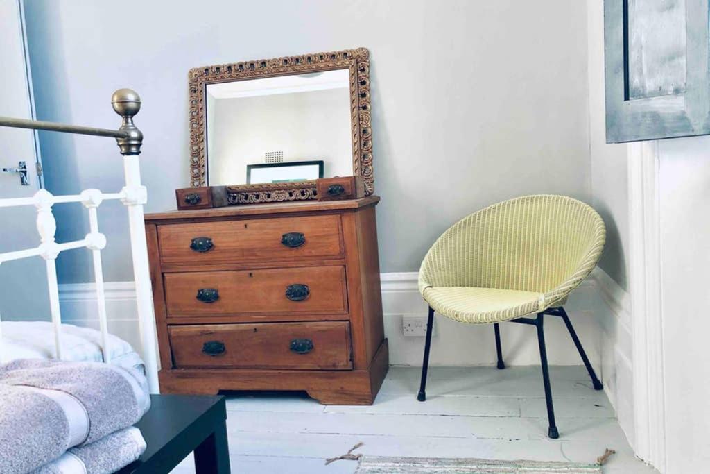 Seaside Escape - Gorgeous 2 Bed Apartment In St-Leonards-On-Sea Hastings Ngoại thất bức ảnh