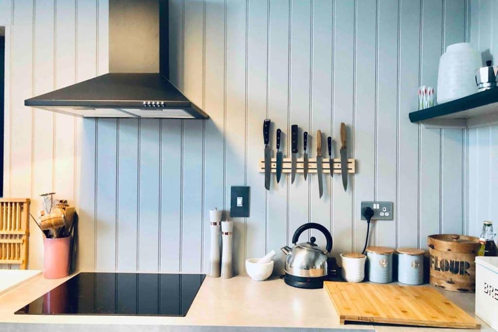 Seaside Escape - Gorgeous 2 Bed Apartment In St-Leonards-On-Sea Hastings Ngoại thất bức ảnh