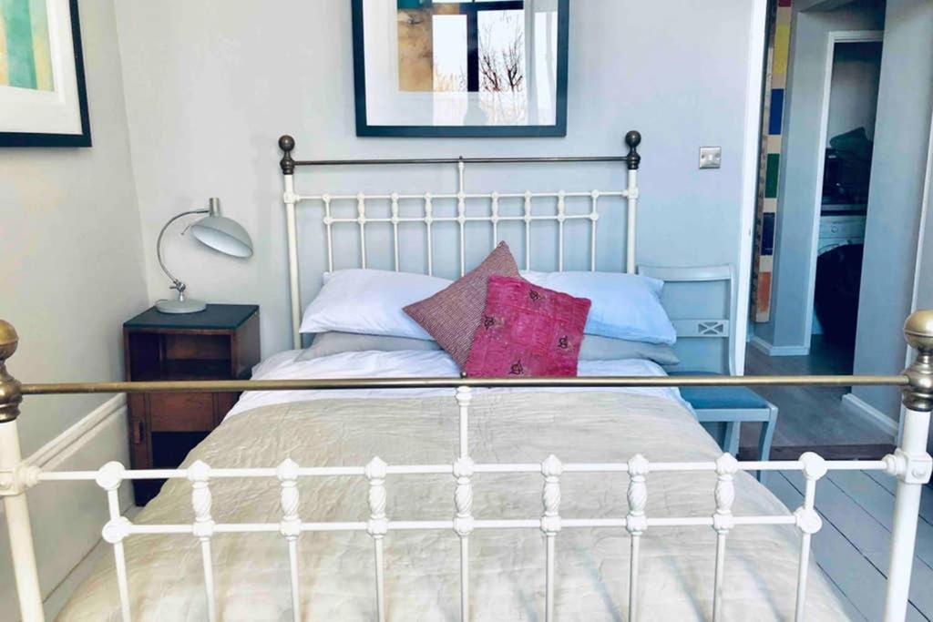 Seaside Escape - Gorgeous 2 Bed Apartment In St-Leonards-On-Sea Hastings Ngoại thất bức ảnh